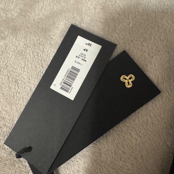 Aritzia Sports Bra A/B S/P - Picture 2 of 2